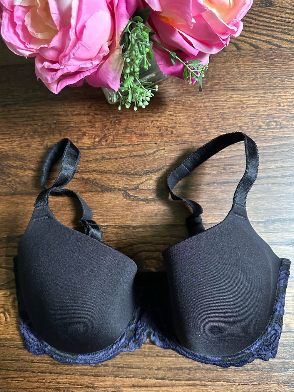 Wacoal Instant Icon T shirt bra, size 32G